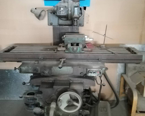 生產(chǎn)車(chē)間