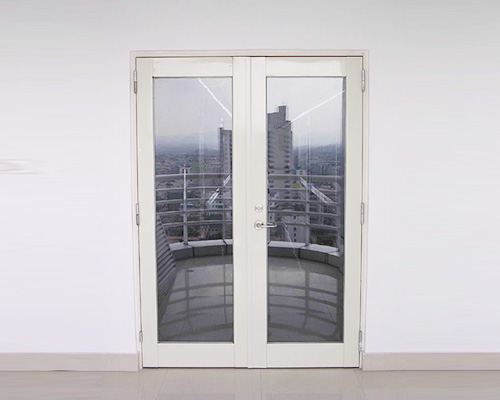 玻璃隔熱防火門