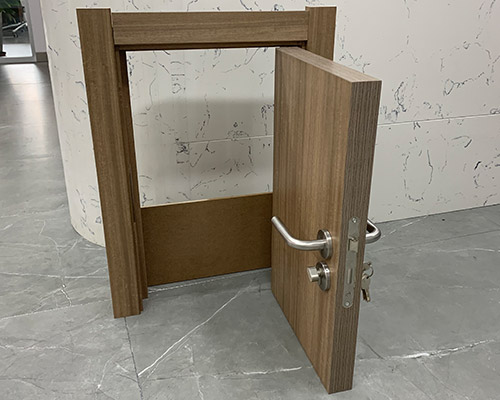 套裝木質(zhì)防火門樣品